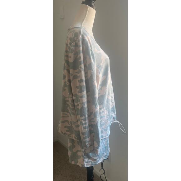 NWOT LA + Image Green/Beige Camo Fleece Long Sleeve Pullover Top/Shorts Set 2X - Picture 3 of 8